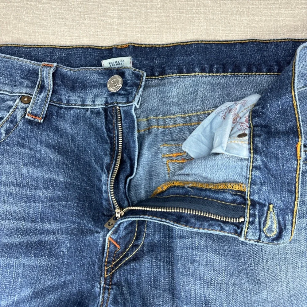 True Religion Ricky Jeans Mens 44 Blue Straight Leg Med Wash Horseshoe Made USA